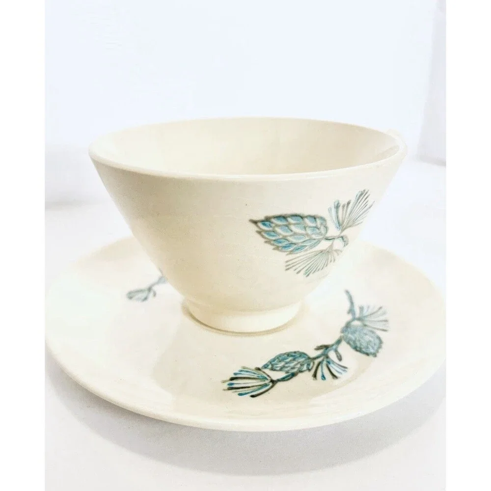 Vintage Marcrest Blue Spruce Pinecone Cup & Saucer 6oz Ivory MCM USA - Picture 2 of 9